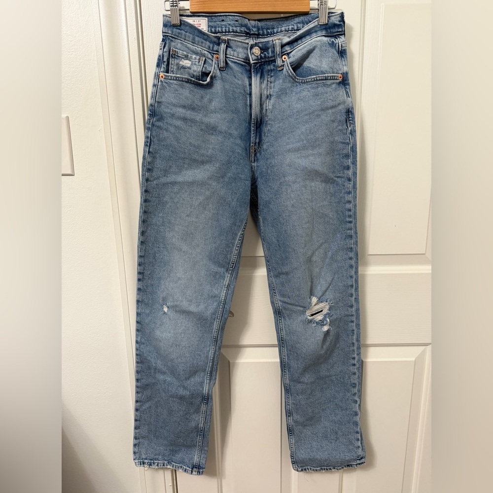 GAP 90’s Loose High Rise Straight Distressed Light Blue Jeans